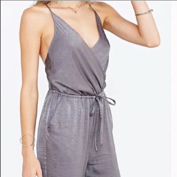 *SOLD* Black Urban Outfitters Jumpsuit - Picture 5 of 5